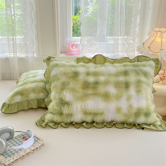 91家纺网 家纺一手货源 找家纺 梦舒羽 2025新款兔毛绒单人枕套牛奶绒枕芯套雪花绒宿舍枕头套-泡泡 兔毛绒泡泡花边款-梦幻果绿