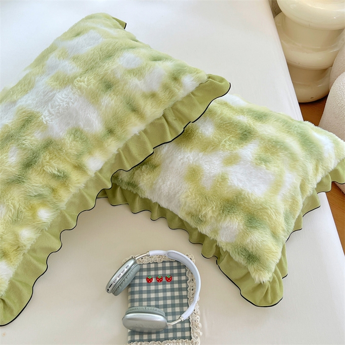 91家纺网 家纺一手货源 找家纺 梦舒羽 2025新款兔毛绒单人枕套牛奶绒枕芯套雪花绒宿舍枕头套-泡泡 兔毛绒泡泡花边款-梦幻果绿