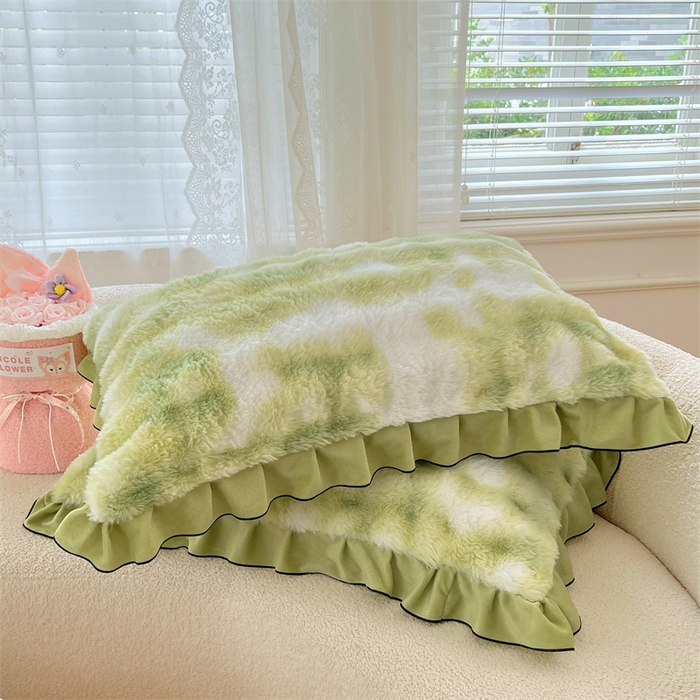 91家纺网 家纺一手货源 找家纺 梦舒羽 2025新款兔毛绒单人枕套牛奶绒枕芯套雪花绒宿舍枕头套-泡泡 兔毛绒泡泡花边款-梦幻果绿