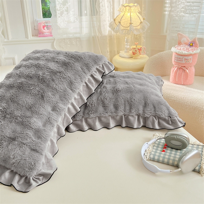 91家纺网 家纺一手货源 找家纺 梦舒羽 2025新款兔毛绒单人枕套牛奶绒枕芯套雪花绒宿舍枕头套-泡泡 兔毛绒泡泡花边款-烟雨灰