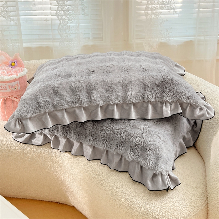 91家纺网 家纺一手货源 找家纺 梦舒羽 2025新款兔毛绒单人枕套牛奶绒枕芯套雪花绒宿舍枕头套-泡泡 兔毛绒泡泡花边款-烟雨灰