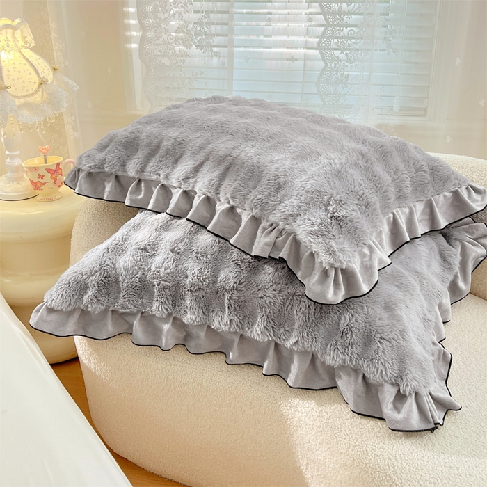 91家纺网 家纺一手货源 找家纺 梦舒羽 2025新款兔毛绒单人枕套牛奶绒枕芯套雪花绒宿舍枕头套-泡泡 兔毛绒泡泡花边款-烟雨灰