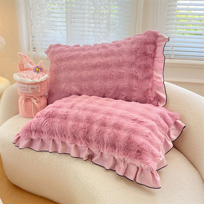 91家纺网 家纺一手货源 找家纺 梦舒羽 2025新款兔毛绒单人枕套牛奶绒枕芯套雪花绒宿舍枕头套-泡泡 兔毛绒泡泡花边款-云梦粉