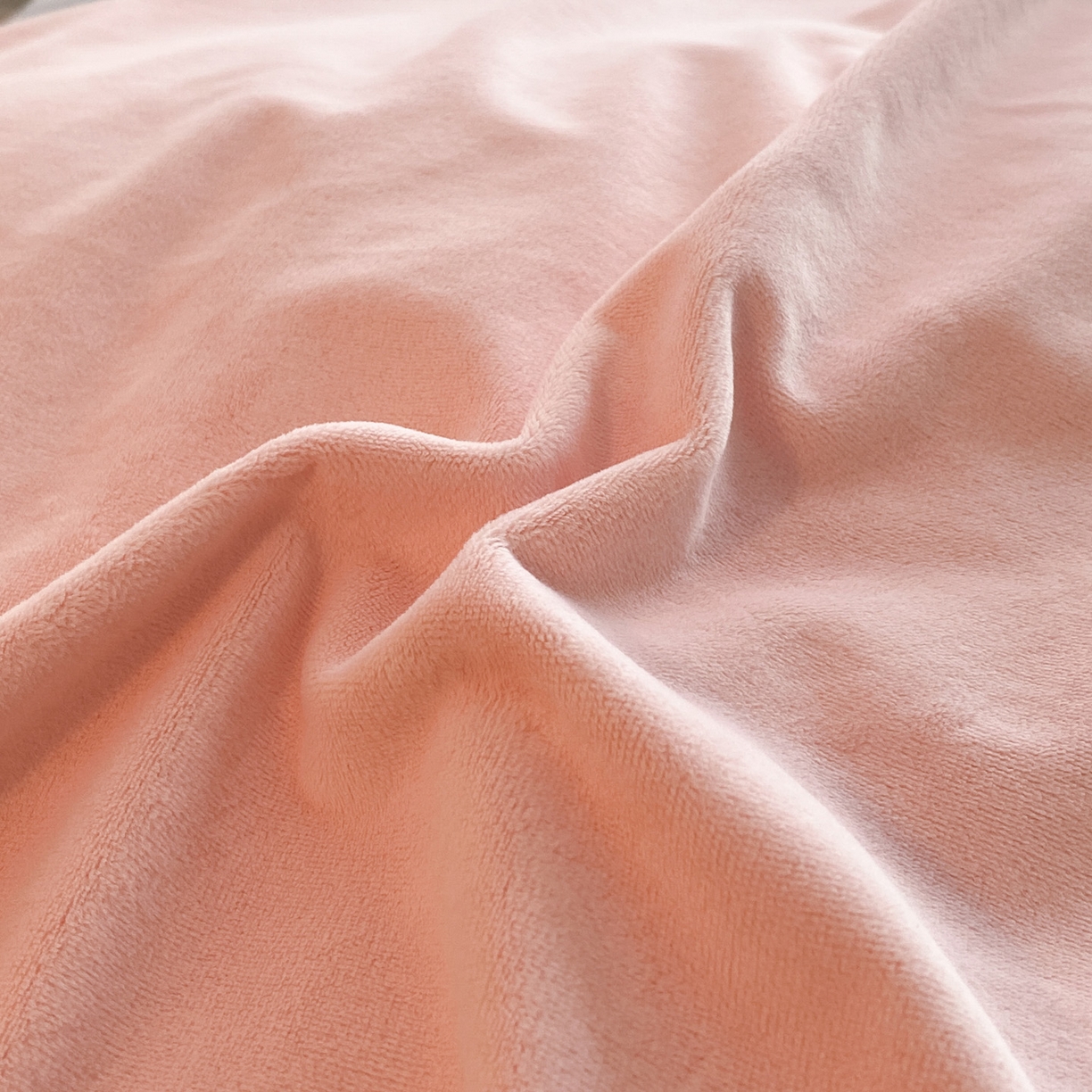 91家纺网 家纺一手货源 找家纺 如一 2025新款水晶绒双拼刺绣四件套-郁金香系列 郁金香-蜜桃粉