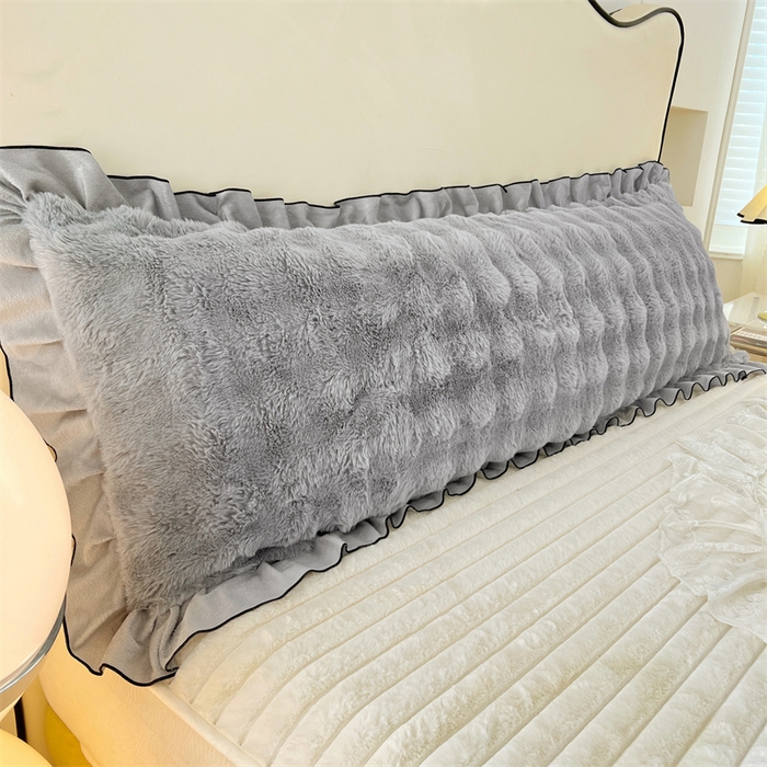 91家纺网 家纺一手货源 找家纺 （总）梦舒羽 2025新款兔毛绒花边双人枕套牛奶绒加长情侣枕芯套雪花绒枕头套-泡泡