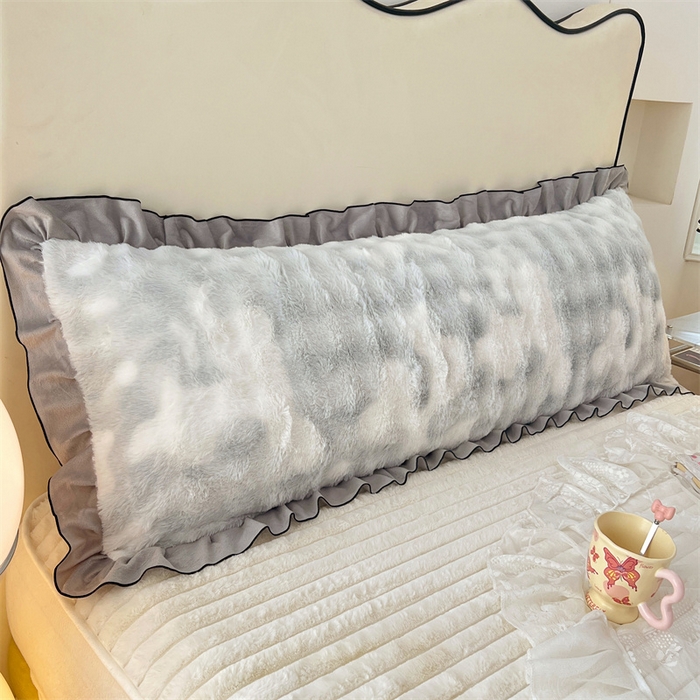 91家纺网 家纺一手货源 找家纺 梦舒羽 2025新款兔毛绒花边双人枕套牛奶绒加长情侣枕芯套雪花绒枕头套-泡泡 兔毛绒泡泡花边款-梦幻浅灰