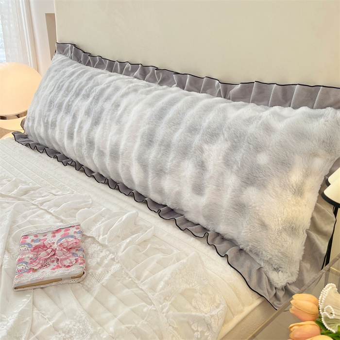 91家纺网 家纺一手货源 找家纺 梦舒羽 2025新款兔毛绒花边双人枕套牛奶绒加长情侣枕芯套雪花绒枕头套-泡泡 兔毛绒泡泡花边款-梦幻浅灰