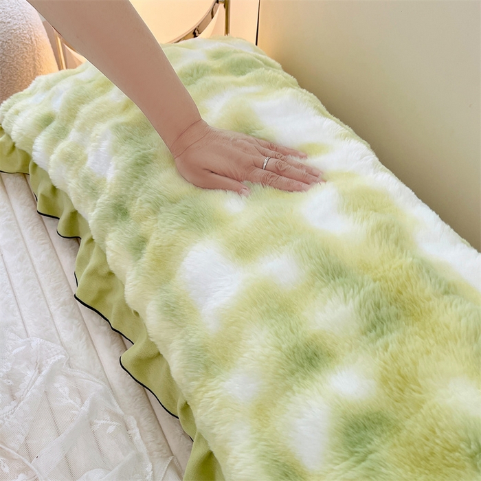 91家纺网 家纺一手货源 找家纺 梦舒羽 2025新款兔毛绒花边双人枕套牛奶绒加长情侣枕芯套雪花绒枕头套-泡泡 兔毛绒泡泡花边款-梦幻果绿