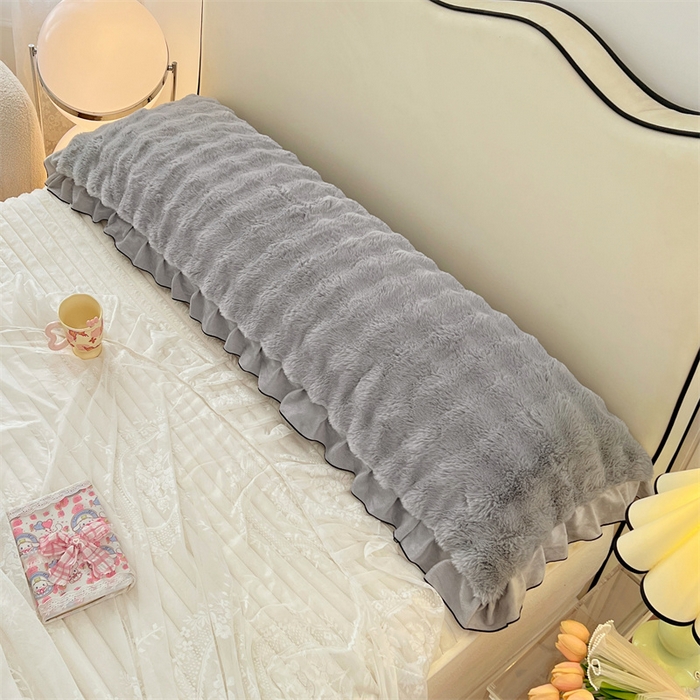 91家纺网 家纺一手货源 找家纺 梦舒羽 2025新款兔毛绒花边双人枕套牛奶绒加长情侣枕芯套雪花绒枕头套-泡泡 兔毛绒泡泡花边款-烟雨灰