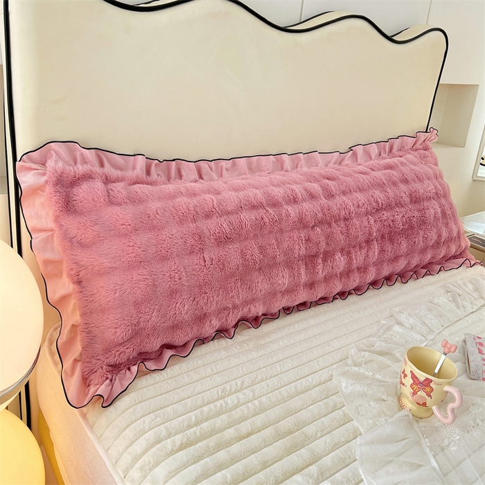 91家纺网 家纺一手货源 找家纺 梦舒羽 2025新款兔毛绒花边双人枕套牛奶绒加长情侣枕芯套雪花绒枕头套-泡泡 兔毛绒泡泡花边款-云梦粉