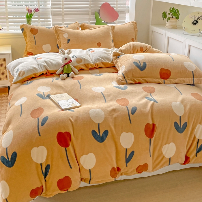 91家纺网 家纺一手货源 找家纺 丽涵家纺 2025秋冬新品230克全工艺消光牛奶绒印花四件套 拉斐尔-落日