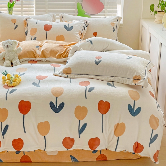 91家纺网 家纺一手货源 找家纺 丽涵家纺 2025秋冬新品230克全工艺消光牛奶绒印花四件套 拉斐尔-奶白