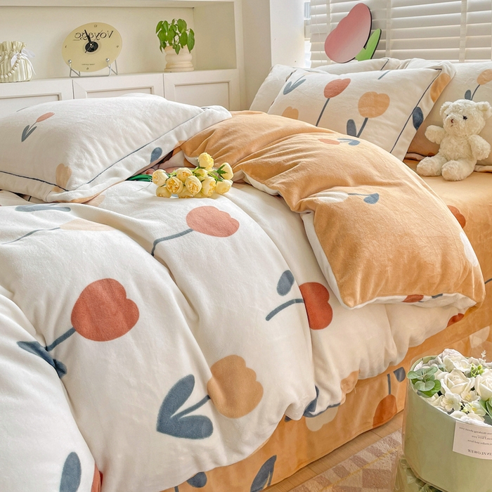 91家纺网 家纺一手货源 找家纺 丽涵家纺 2025秋冬新品230克全工艺消光牛奶绒印花四件套 拉斐尔-奶白