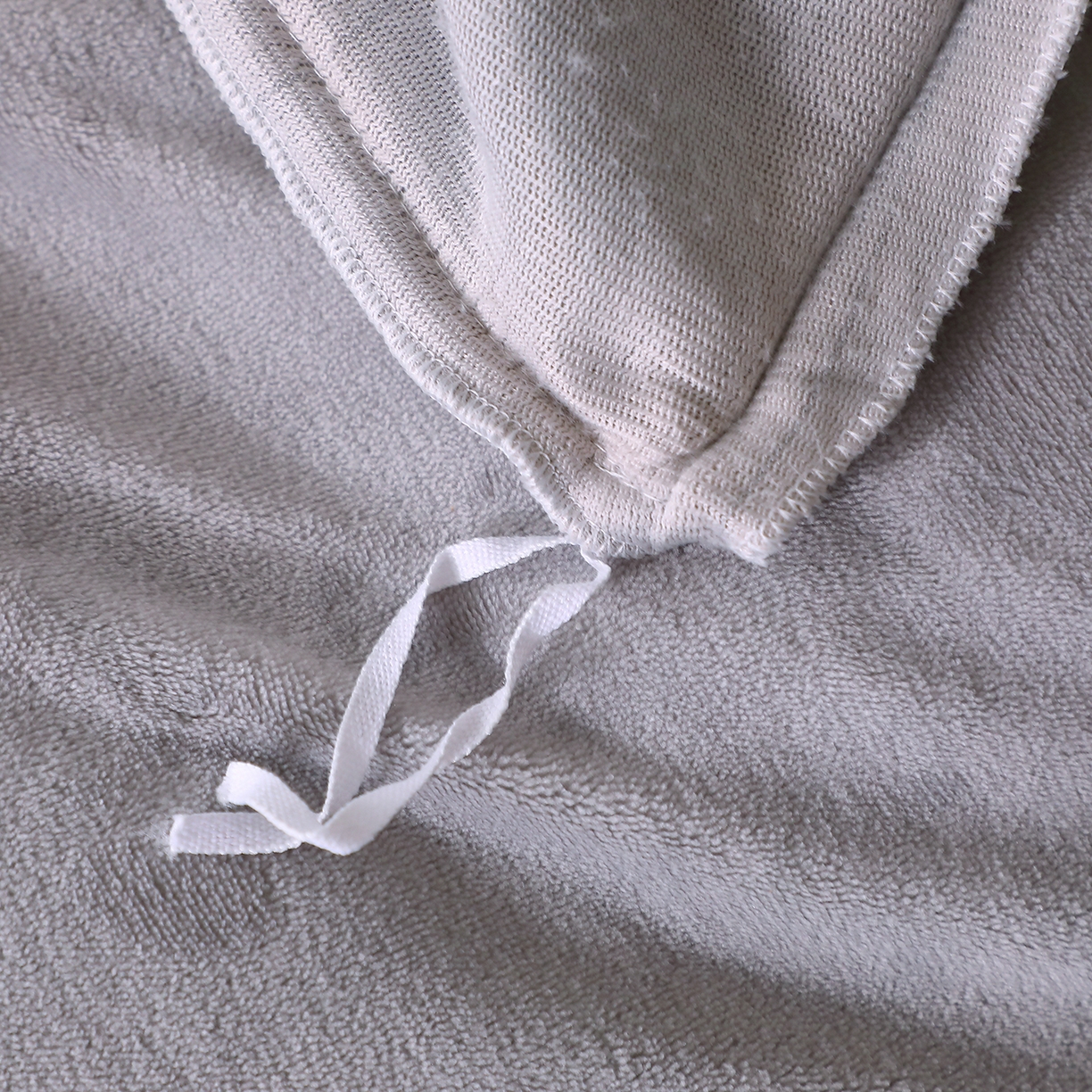 91家纺网 家纺一手货源 找家纺 坦客毯业 2025新款泡泡绒仿兔毛绒四件套牛奶绒4件套8斤重加厚高密保暖 绅士灰