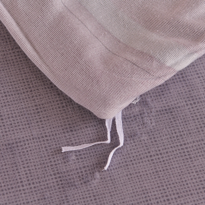 91家纺网 家纺一手货源 找家纺 丽涵家纺 2025秋冬新品230克全工艺消光牛奶绒印花四件套 绅士条纹-红咖