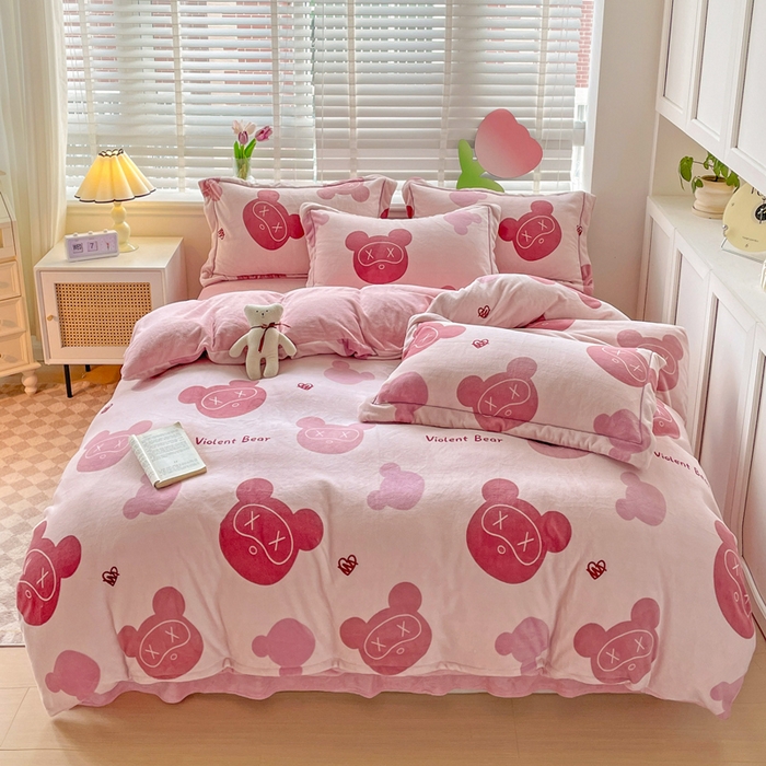 丽涵家纺 2025秋冬新品230克全工艺消光牛奶绒印花四件套 维奥熊