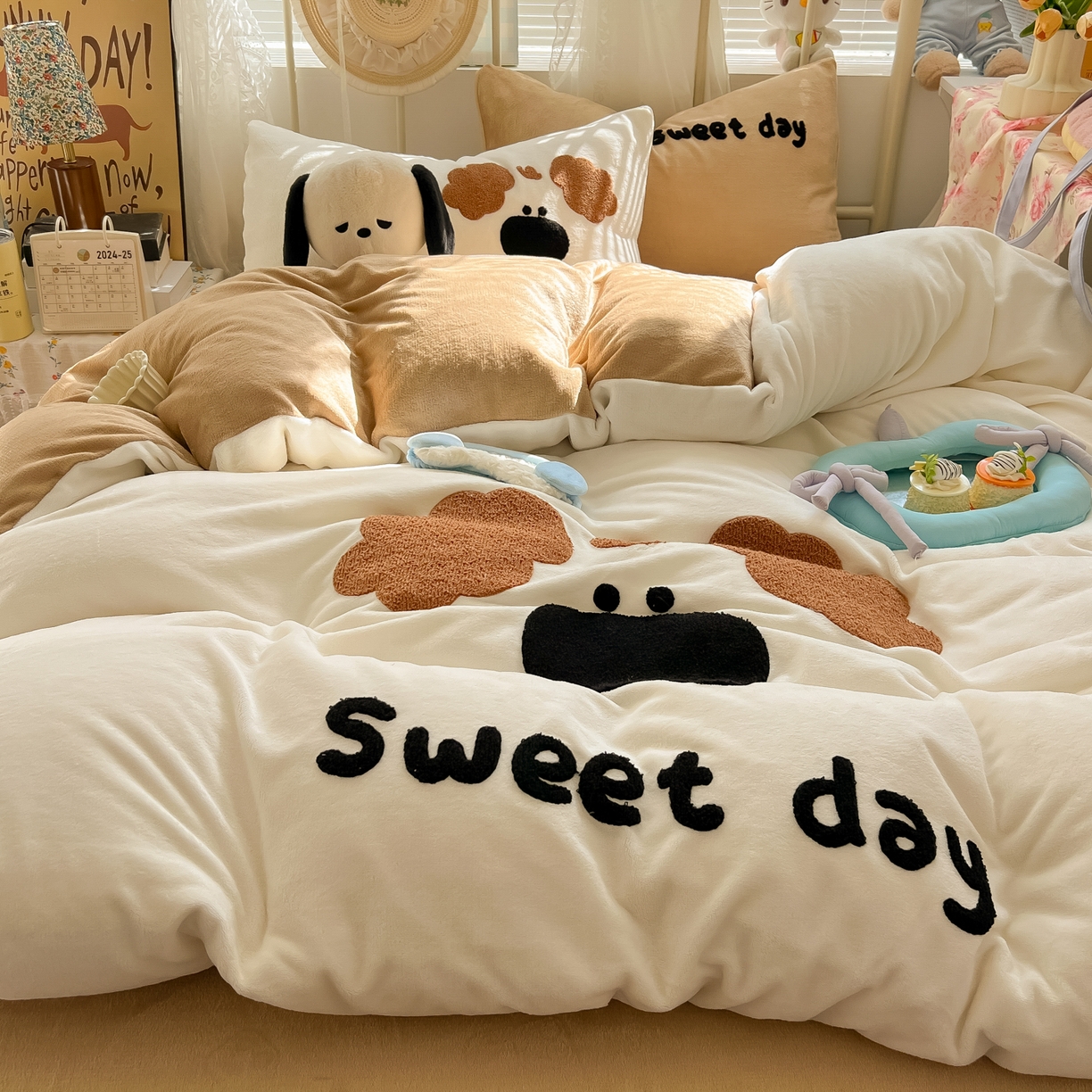 91家纺网 家纺一手货源 找家纺 韩都家居 2025新款高克重萌系牛奶绒毛巾绣四件套 毛毛狗