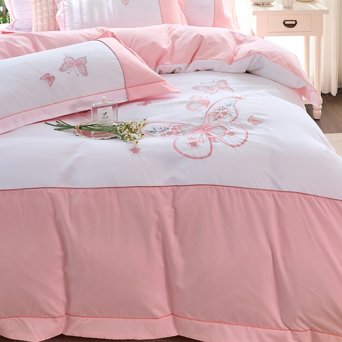 91家纺网 家纺一手货源 找家纺 （总）包小包 2025新款臻丝棉拼角刺绣工艺四件套-羽栖