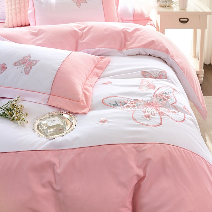 91家纺网 家纺一手货源 找家纺 （总）包小包 2025新款臻丝棉拼角刺绣工艺四件套-羽栖