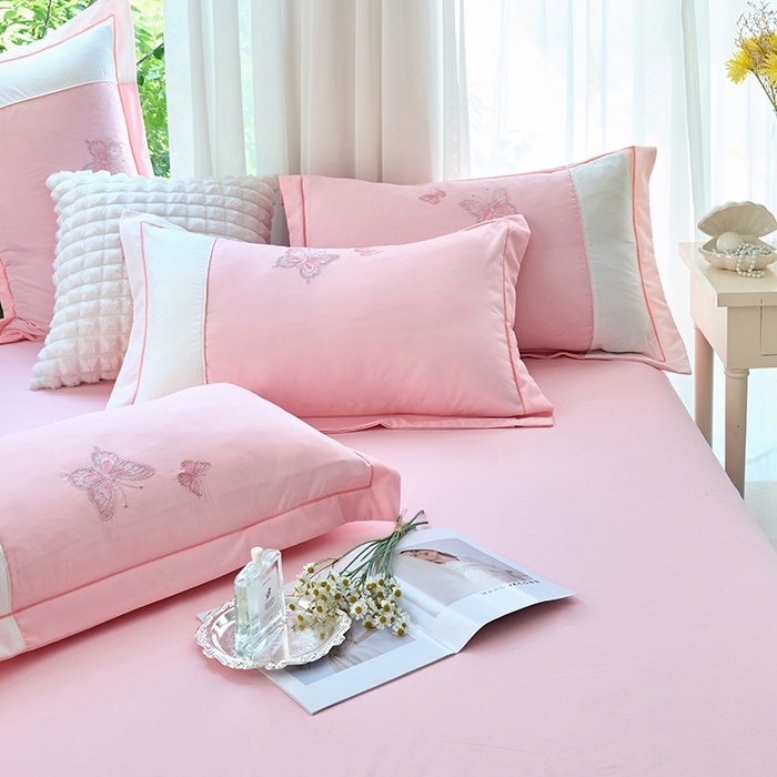 91家纺网 家纺一手货源 找家纺 包小包 2025新款臻丝棉拼角刺绣工艺四件套-羽栖 羽栖-浅粉