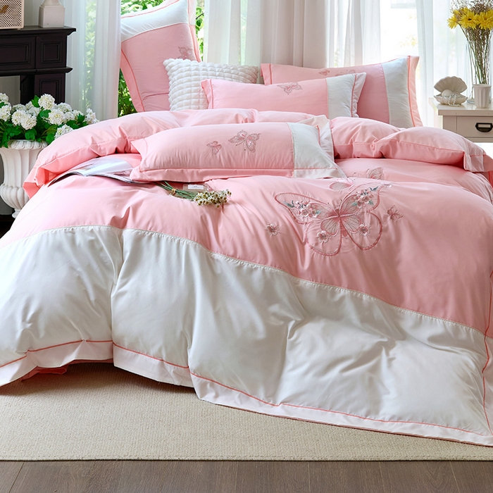 91家纺网 家纺一手货源 找家纺 包小包 2025新款臻丝棉拼角刺绣工艺四件套-羽栖 羽栖-浅粉