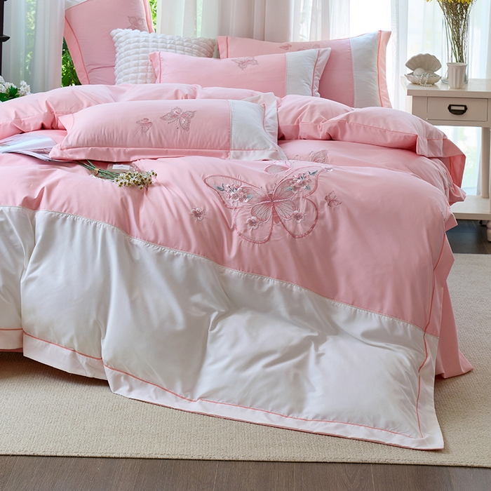 91家纺网 家纺一手货源 找家纺 包小包 2025新款臻丝棉拼角刺绣工艺四件套-羽栖 羽栖-浅粉