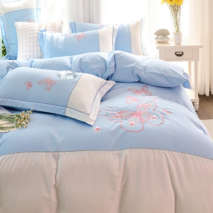 91家纺网 家纺一手货源 找家纺 包小包 2025新款臻丝棉拼角刺绣工艺四件套-羽栖 羽栖-天蓝