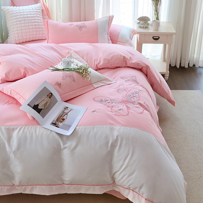 91家纺网 家纺一手货源 找家纺 包小包 2025新款臻丝棉拼角刺绣工艺四件套-羽栖 羽栖-浅粉