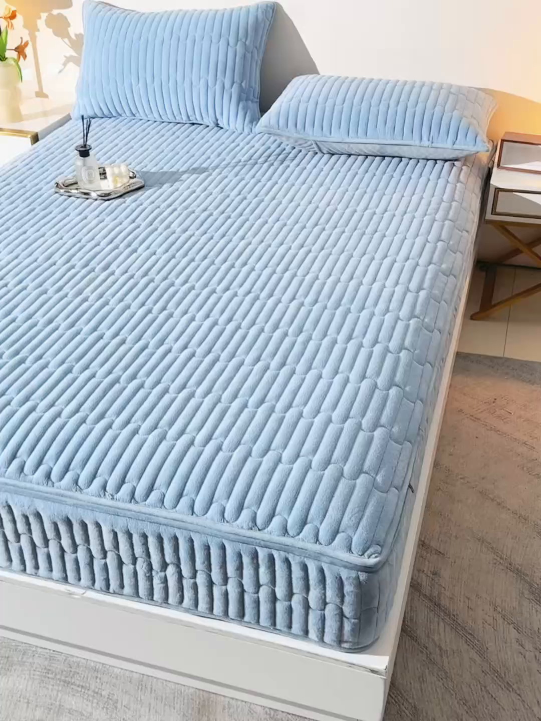 91家纺网 家纺一手货源 找家纺 （总）云木里 2025新款冬季230克牛奶绒六面全包单床笠床笠单件单品床笠和煦春风