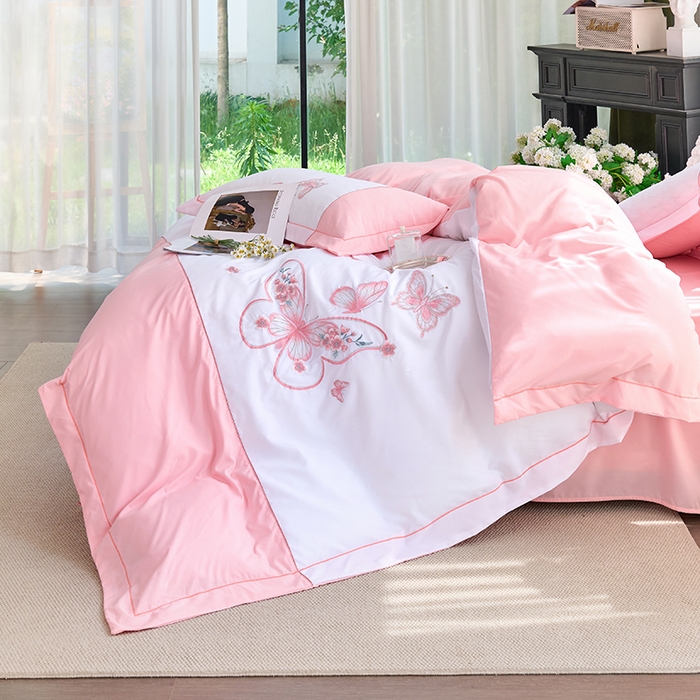 91家纺网 家纺一手货源 找家纺 包小包 2025新款臻丝棉拼角刺绣工艺四件套-羽栖 羽栖-奶白