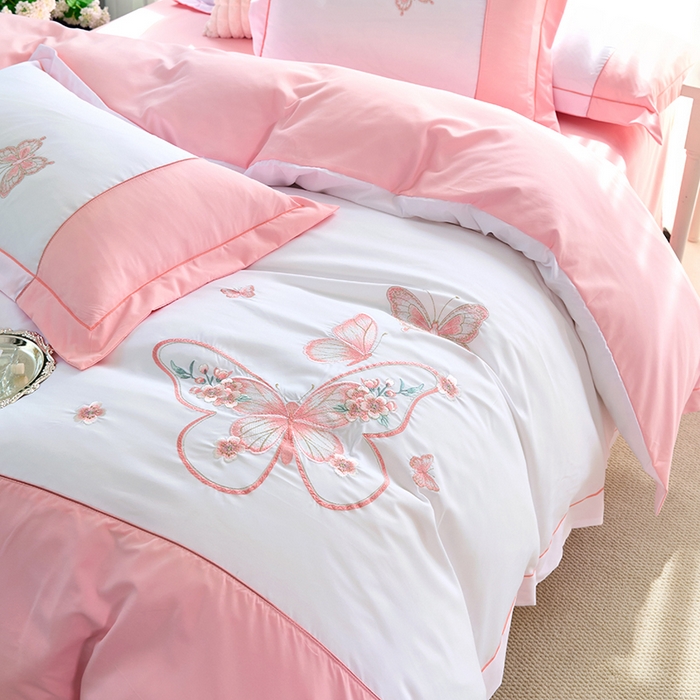 91家纺网 家纺一手货源 找家纺 包小包 2025新款臻丝棉拼角刺绣工艺四件套-羽栖 羽栖-奶白