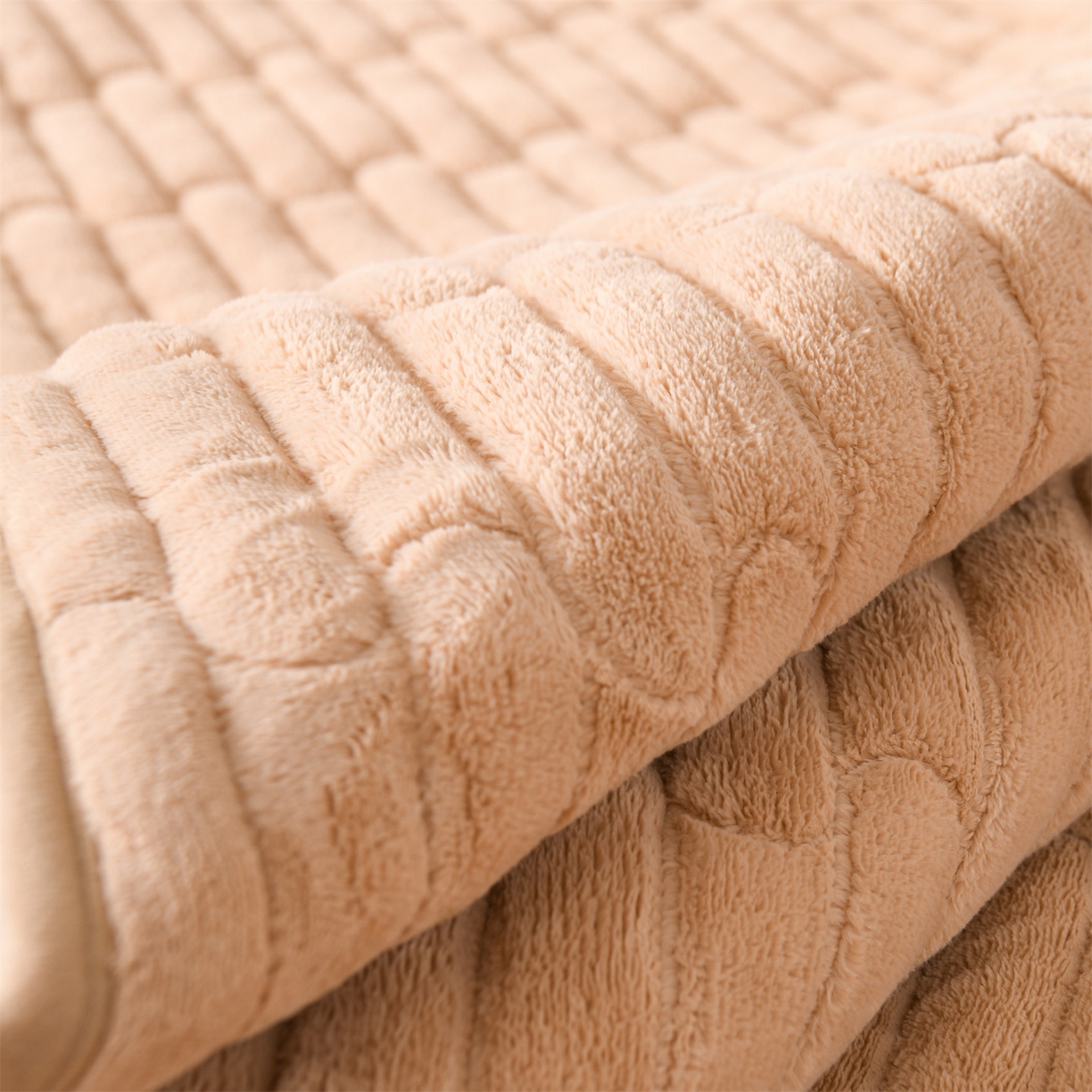 91家纺网 家纺一手货源 找家纺 云木里 2025新款冬季230克牛奶绒六面全包单床笠床笠单件单品床笠和煦春风 和煦春风-米驼