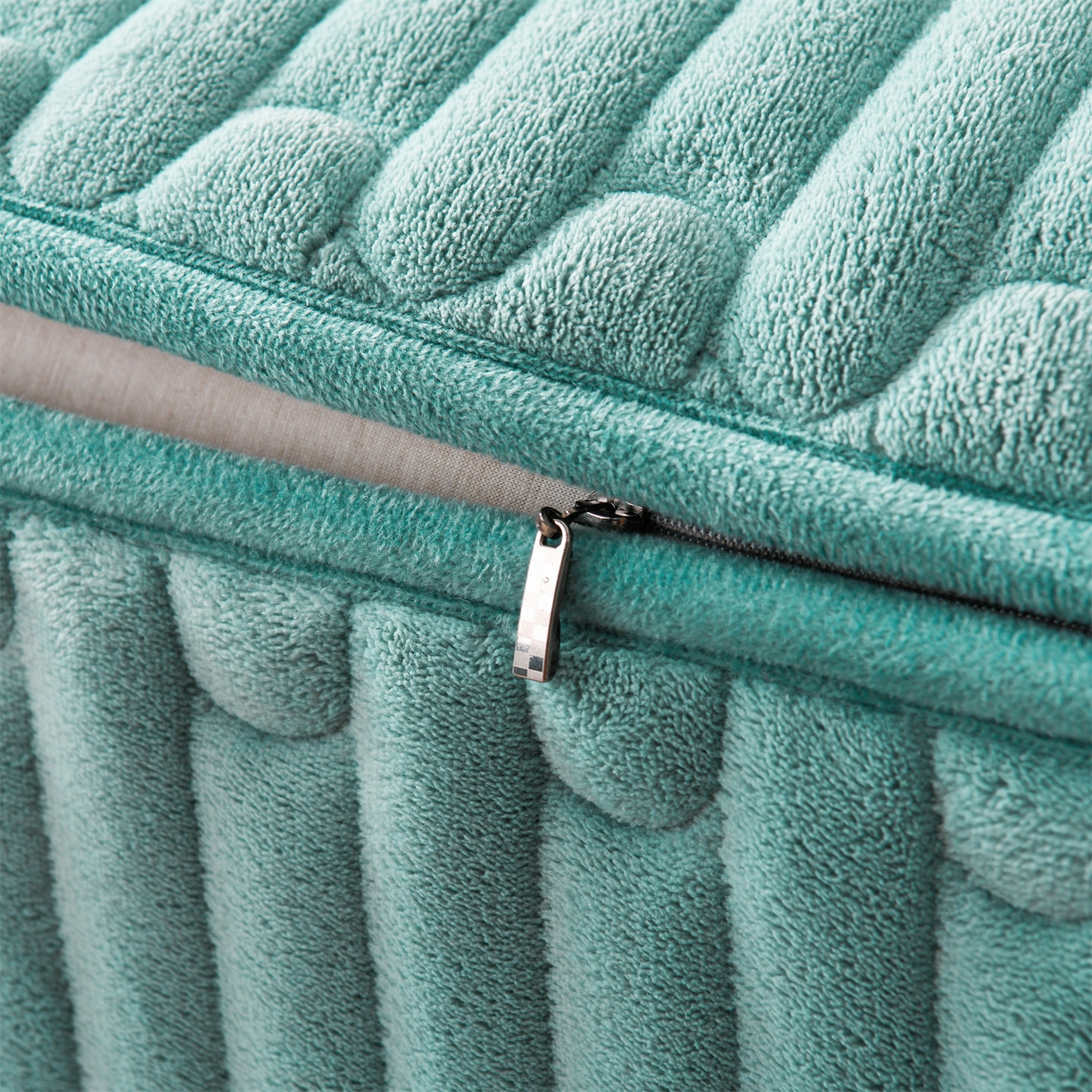 91家纺网 家纺一手货源 找家纺 云木里 2025新款冬季230克牛奶绒六面全包单床笠床笠单件单品床笠和煦春风 和煦春风-松针墨