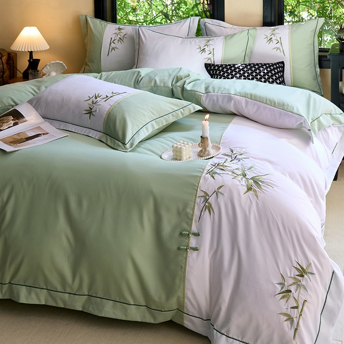 91家纺网 家纺一手货源 找家纺 2023爆款高克重牛奶绒重工刺绣花边款四件套幻蝶系列 天空蓝