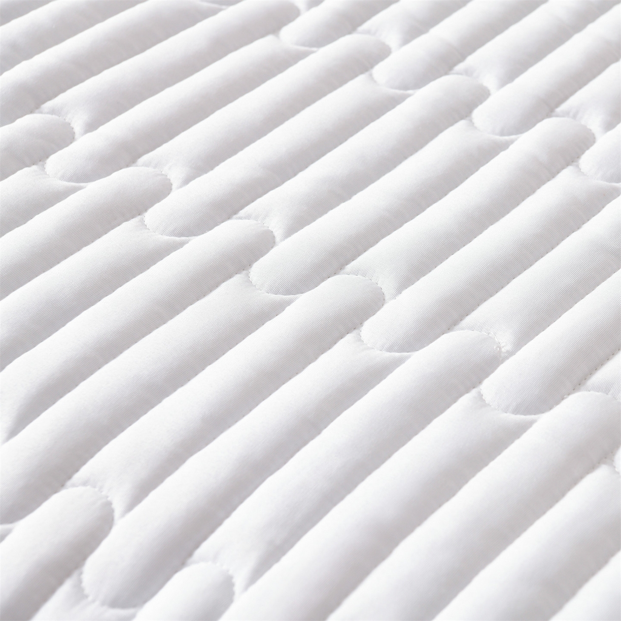 91家纺网 家纺一手货源 找家纺 云木里 2025新款冬季230克牛奶绒六面全包单床笠床笠单件单品床笠和煦春风 和煦春风-松针墨