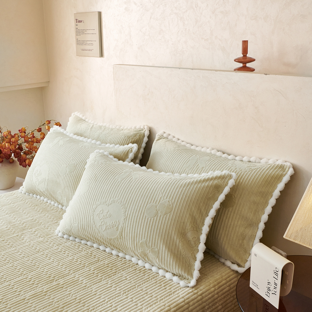 91家纺网 家纺一手货源 找家纺 乐野家居 2025秋冬新款消光立体雕花A类高克重牛奶绒四件套-香榭丽舍系列 香榭丽舍-绿