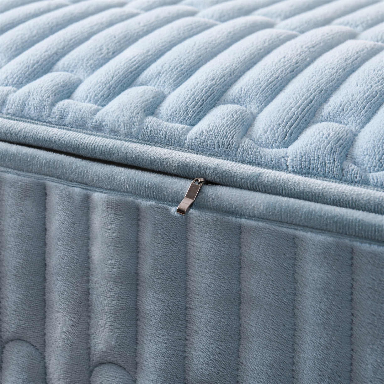 91家纺网 家纺一手货源 找家纺 云木里 2025新款冬季230克牛奶绒六面全包单床笠床笠单件单品床笠和煦春风 和煦春风-天缥