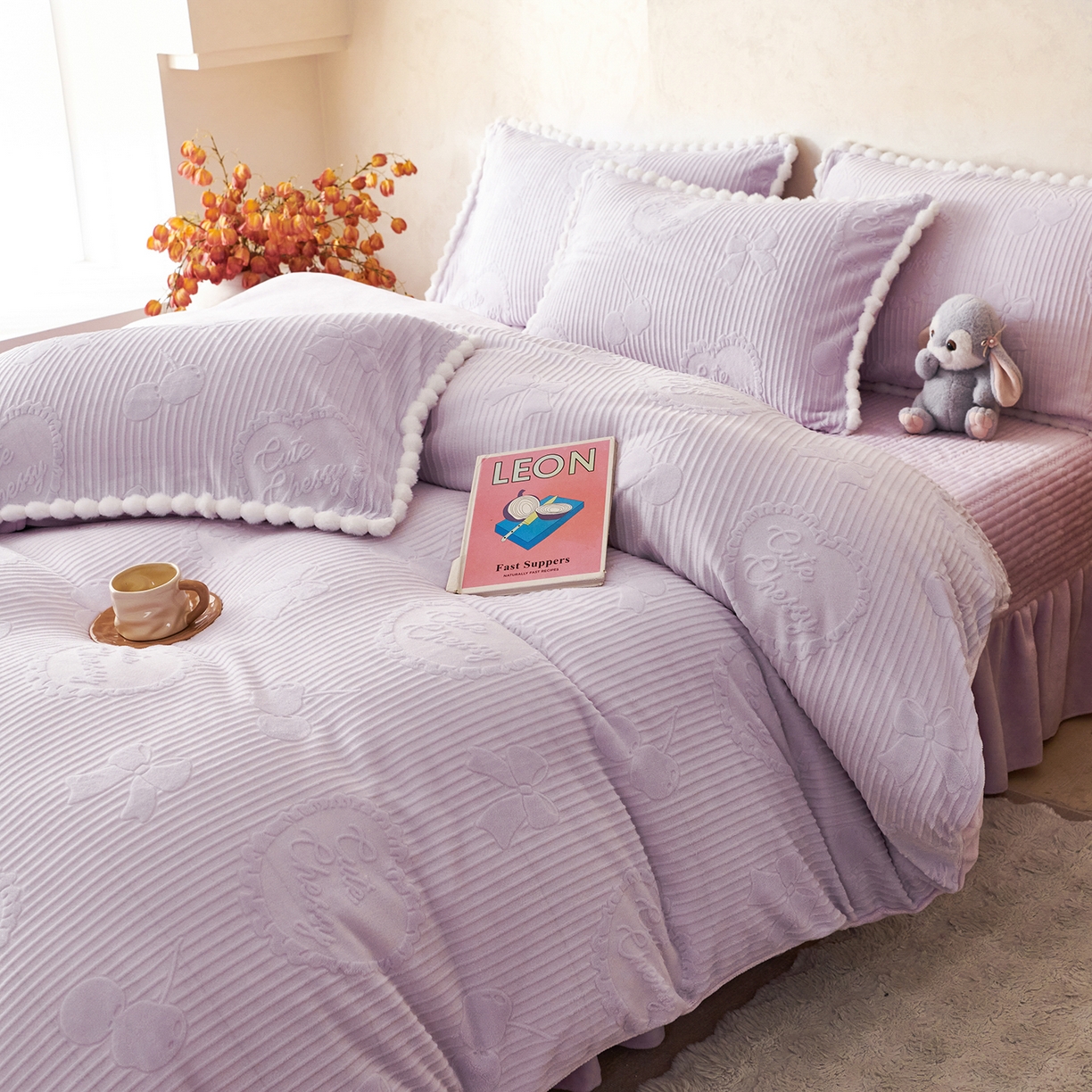 91家纺网 家纺一手货源 找家纺 （总）乐野家居 2025秋冬新款消光立体雕花A类高克重牛奶绒四件套-香榭丽舍系列