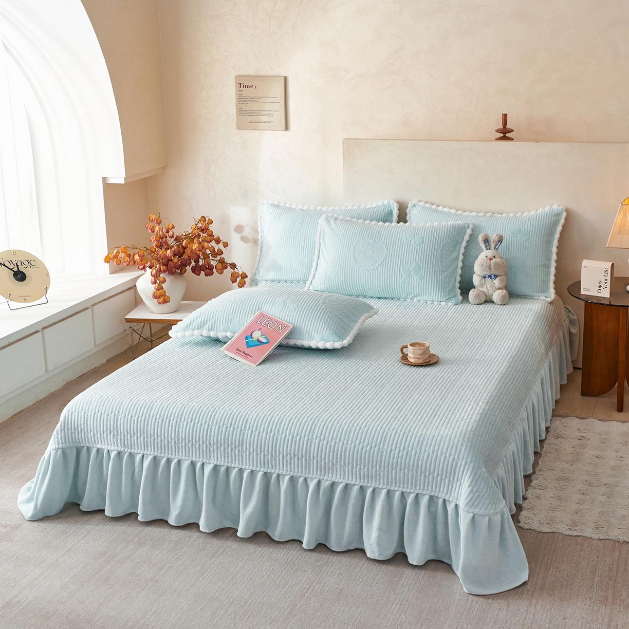 91家纺网 家纺一手货源 找家纺 乐野家居 2025秋冬新款消光立体雕花A类高克重牛奶绒四件套-香榭丽舍系列 香榭丽舍-蓝