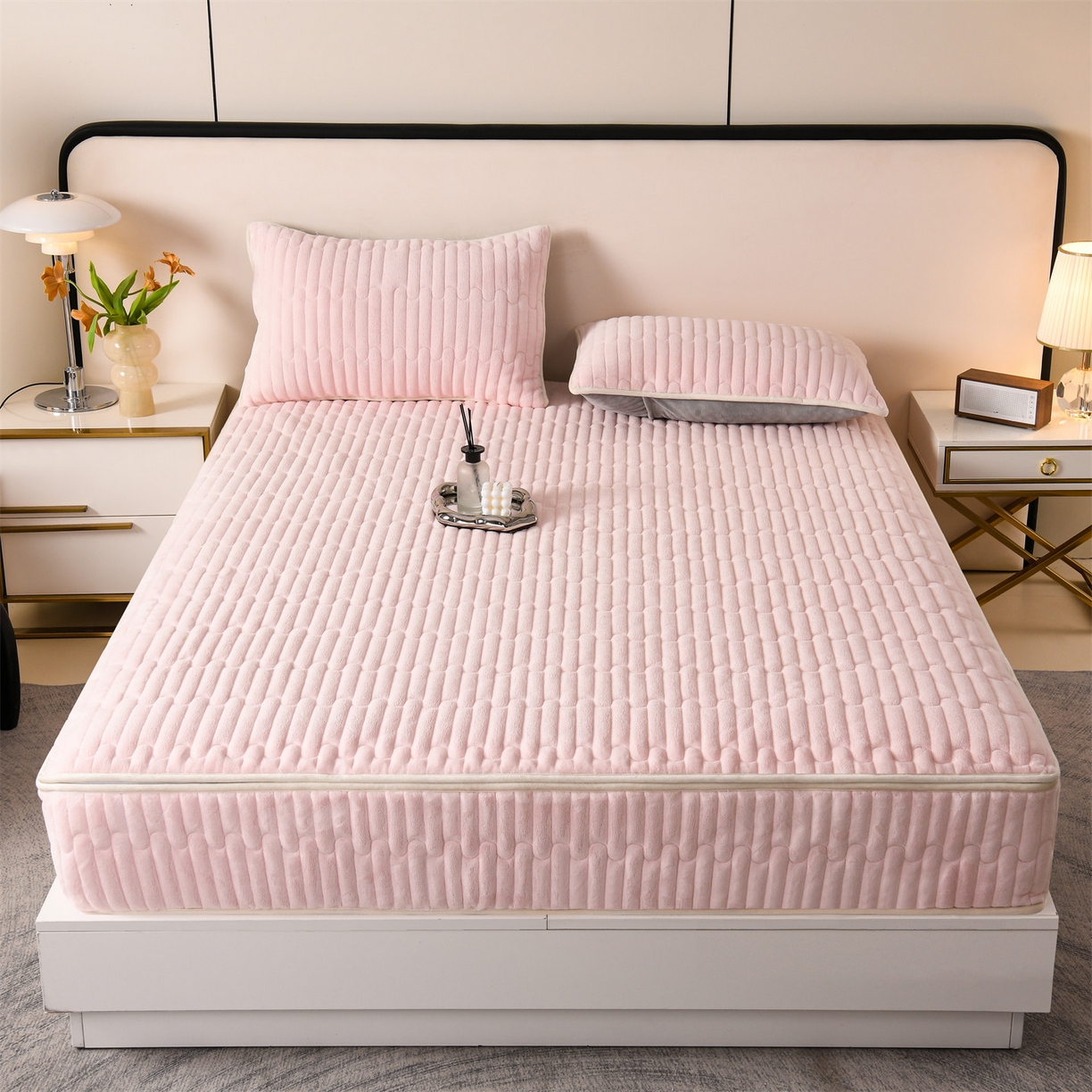 91家纺网 家纺一手货源 找家纺 云木里 2025新款冬季230克牛奶绒六面全包单床笠床笠单件单品床笠和煦春风 和煦春风-雾桃