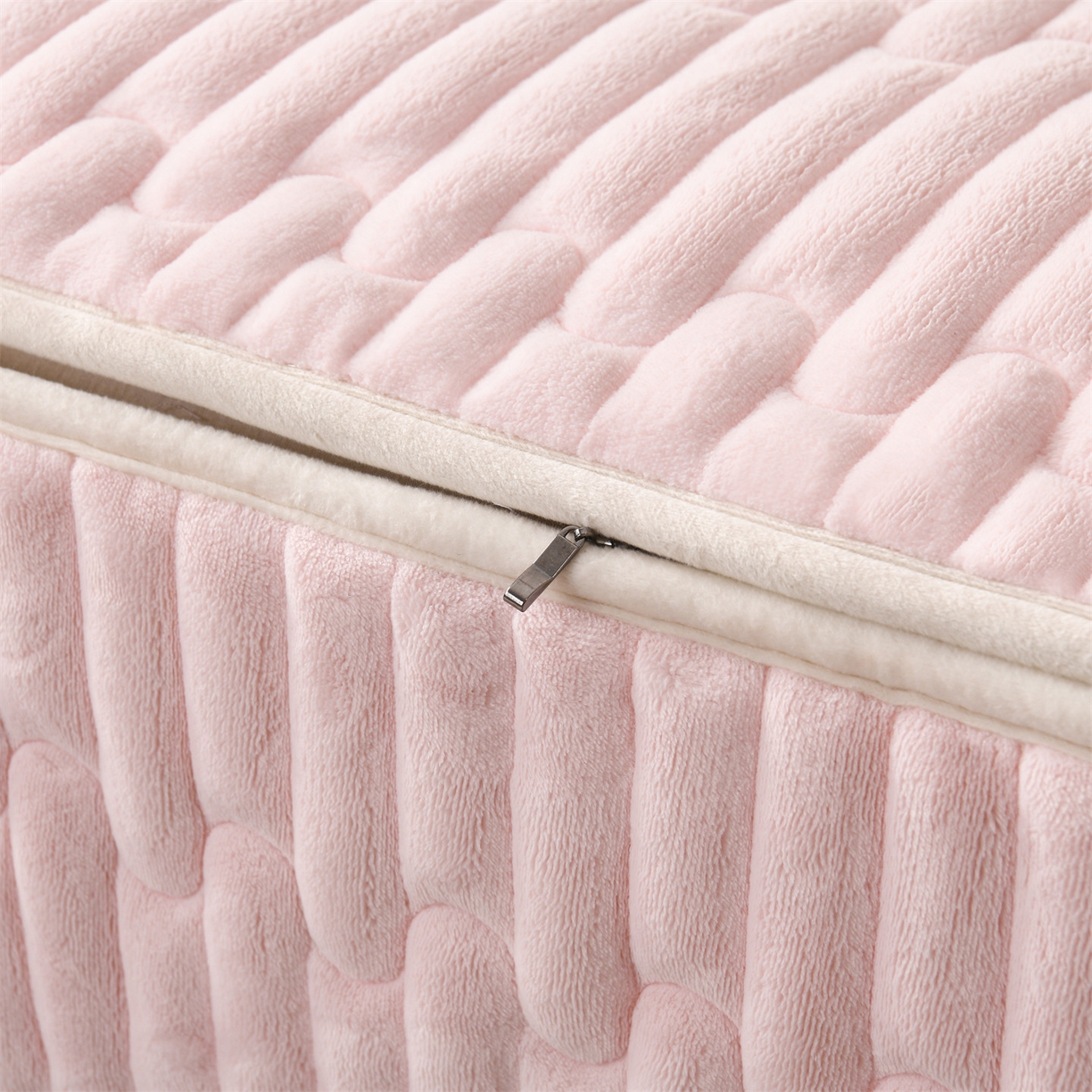 91家纺网 家纺一手货源 找家纺 云木里 2025新款冬季230克牛奶绒六面全包单床笠床笠单件单品床笠和煦春风 和煦春风-雾桃