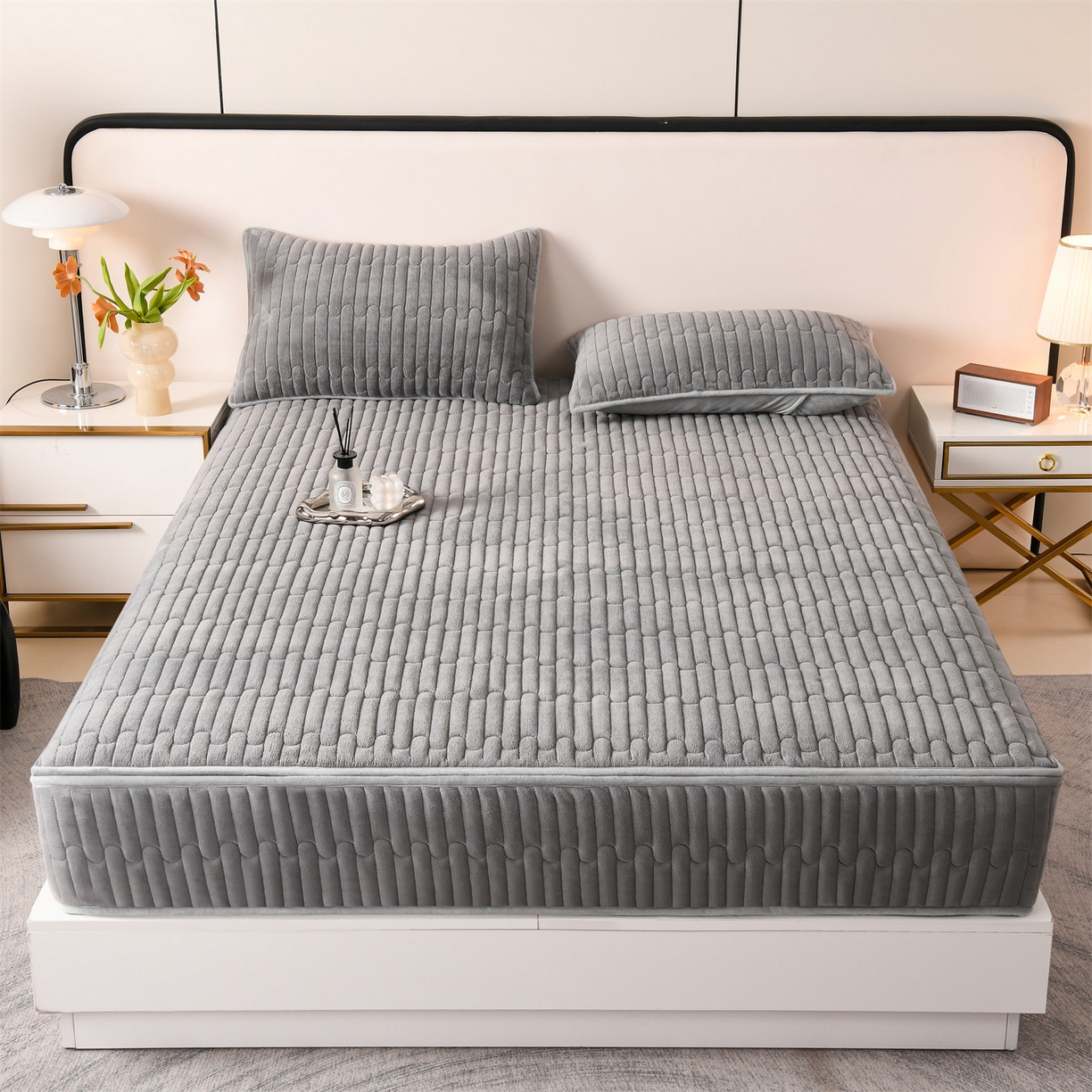 91家纺网 家纺一手货源 找家纺 云木里 2025新款冬季230克牛奶绒六面全包单床笠床笠单件单品床笠和煦春风 和煦春风-象灰