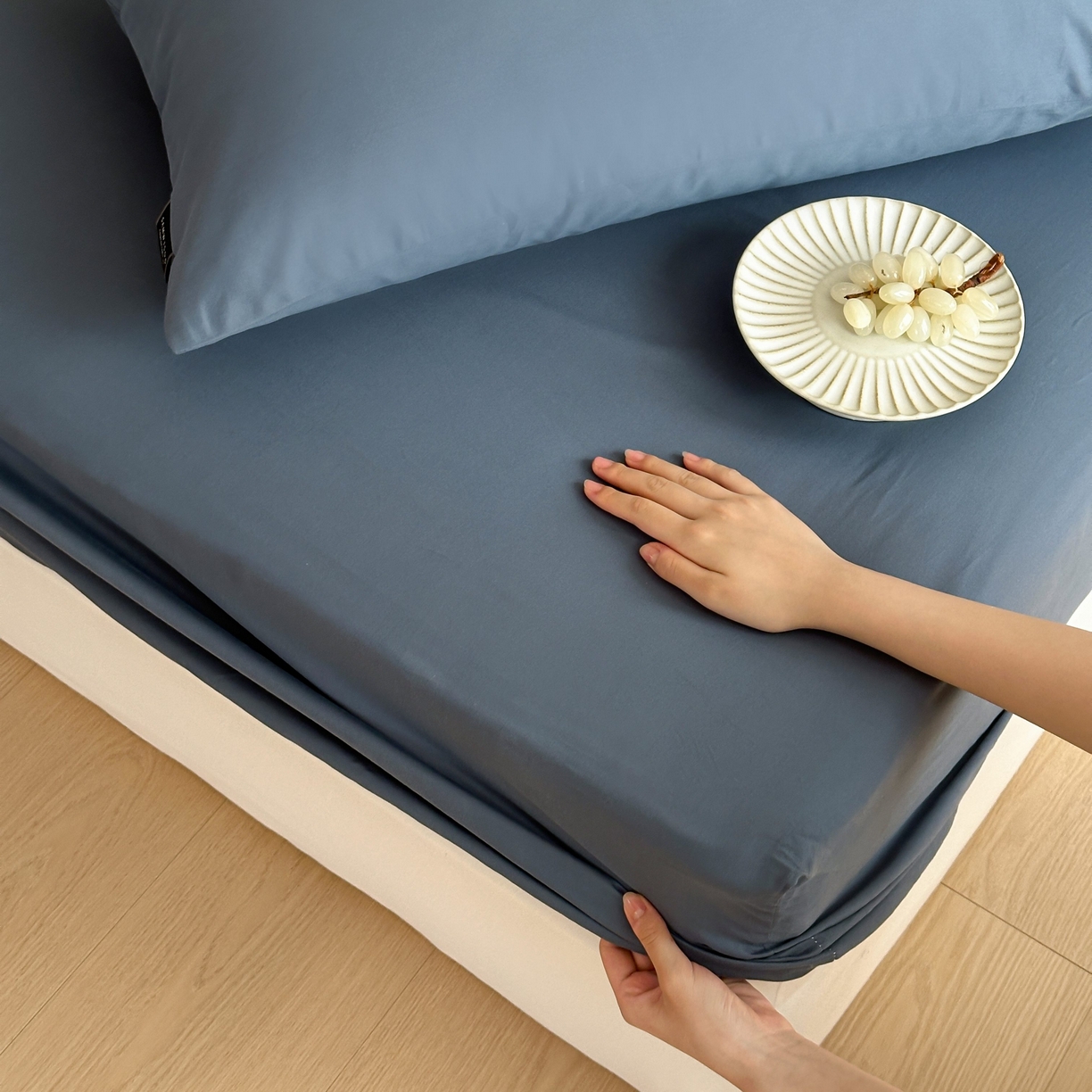 91家纺网 家纺一手货源 找家纺 三味舒屋 2025新款50支磨毛长绒棉纯棉纯色单床笠床笠单件-长期主义 南非蓝