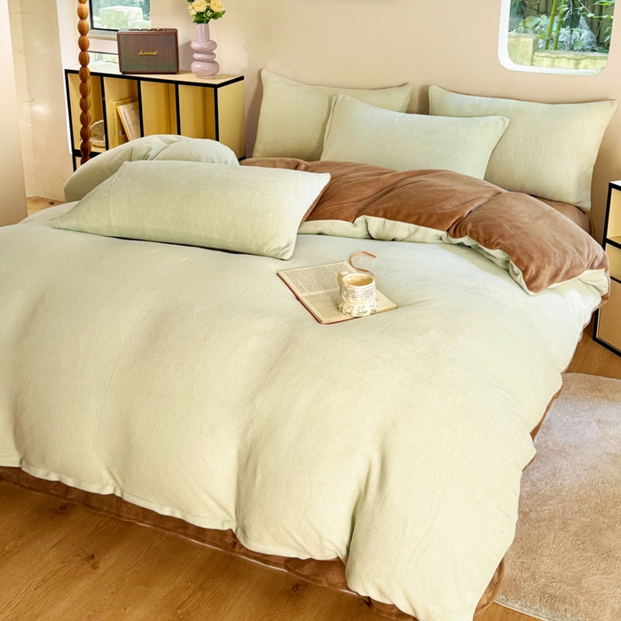 91家纺网 家纺一手货源 找家纺 （总）王朝国际 2025新款高克重牛奶绒印花四件套