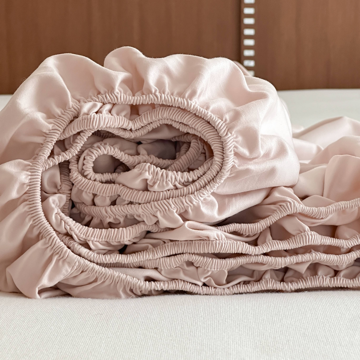 91家纺网 家纺一手货源 找家纺 三味舒屋 2025新款50支磨毛长绒棉纯棉纯色单床笠床笠单件-长期主义 浅淡粉