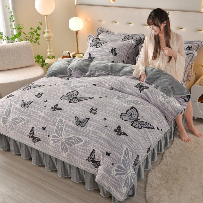 91家纺网 家纺一手货源 找家纺 （总）佳一 2025新款高克重8-9斤印花牛奶绒四件套