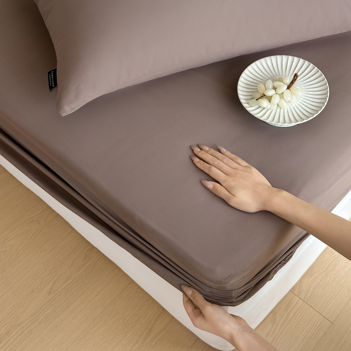 91家纺网 家纺一手货源 找家纺 三味舒屋 2025新款50支磨毛长绒棉纯棉纯色单床笠床笠单件-长期主义 巧克力