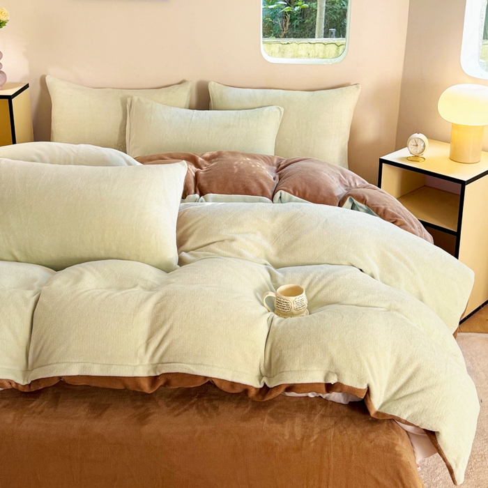 91家纺网 家纺一手货源 找家纺 王朝国际 2026新款高克重牛奶绒印花四件套 抹茶咖