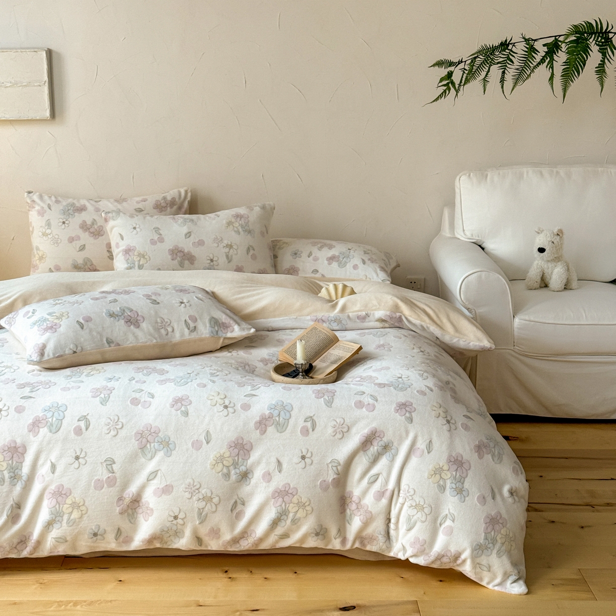 91家纺网 家纺一手货源 找家纺 FORTWO家纺原创设计（FOR TWO家纺） 2025新款烂花小清新牛奶绒绒可爱印花暗合款四件套 花漾眠