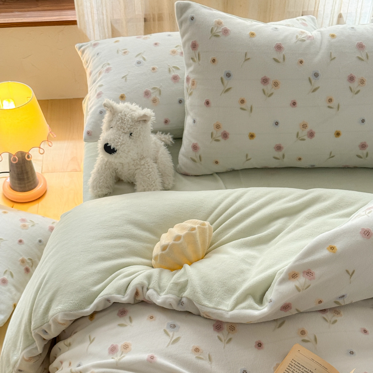 91家纺网 家纺一手货源 找家纺 （总）FORTWO家纺原创设计（FOR TWO家纺） 2025新款烂花小清新牛奶绒绒可爱印花暗合款四件套